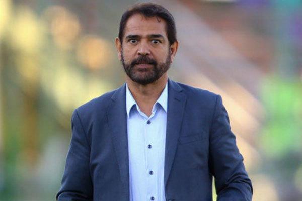 فیروز کریمی راهی بیمارستان شد فیروز کریمی راهی بیمارستان شد