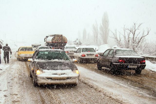 برف و کولاک در گردنه های کردستان