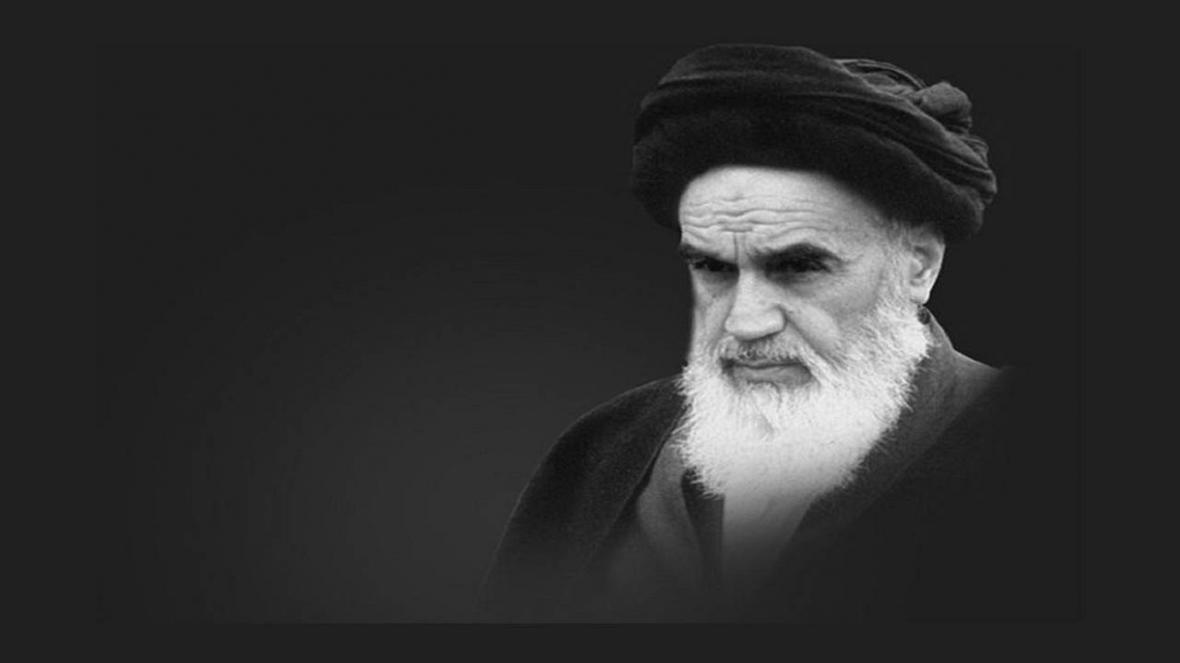 بیانات امام خمینی (ره) درباره تلاش دشمنان برای وابسته کردن ایران به غرب