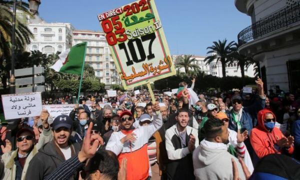 خبرنگاران برگزاری تظاهرات ضد دولتی در الجزایر برای دومین هفته پیاپی