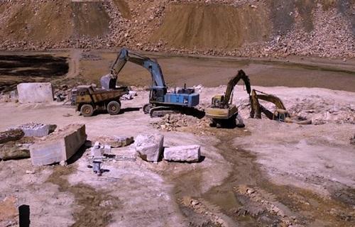 ماجرای خلع ید مالک متخلف معدن قزل قیه به کجا رسید؟ خبرنگاران ماجرای خلع ید مالک متخلف معدن قزل قیه به کجا رسید؟ خبرنگاران
