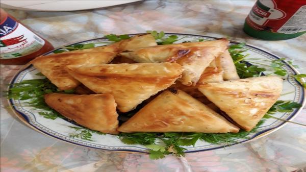 طرز تهیه سمبوسه با اسفناج؛ غذای عربی طرز تهیه سمبوسه با اسفناج؛ غذای عربی