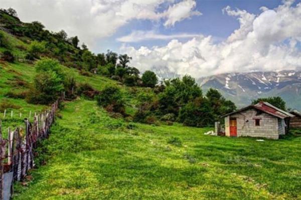 مازیچال روستای زیبایی که گردشگران را مجذوب خود نموده