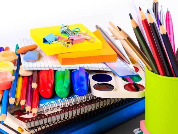 پر کردن یک کوله پشتی برای سال تحصیلی تازه چقدر آب می خورد؟